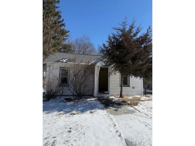 14 4th Avenue SE Dodge Center MN 55927 - MLS# 7038948