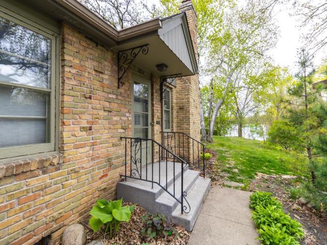2024 Cedar Lake Parkway Minneapolis MN 55416 - MLS# 7039052