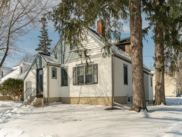 703 9th Avenue SE Rochester MN 55904 - MLS# 7039119