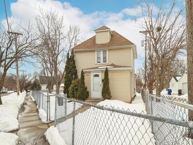 635 Canton Street Saint Paul MN 55102 - MLS# 7039216