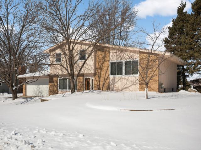 3141 Hillsboro Avenue N Minneapolis MN 55427 - MLS# 7039226