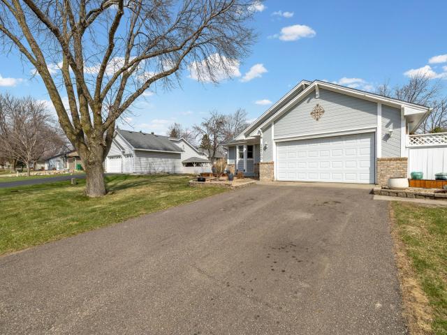 12700 90th Place N Maple Grove MN 55369 - MLS# 7039235