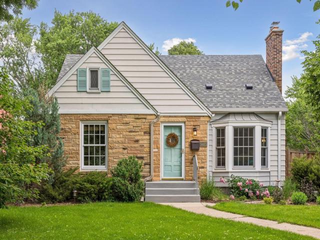 1403 California Avenue W Saint Paul MN 55108 - MLS# 7039275