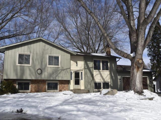 242 Stephen Court Chaska MN 55318 - MLS# 7039306