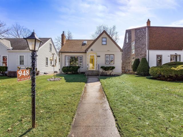 948 Nevada Avenue W Saint Paul MN 55117 - MLS# 7039349