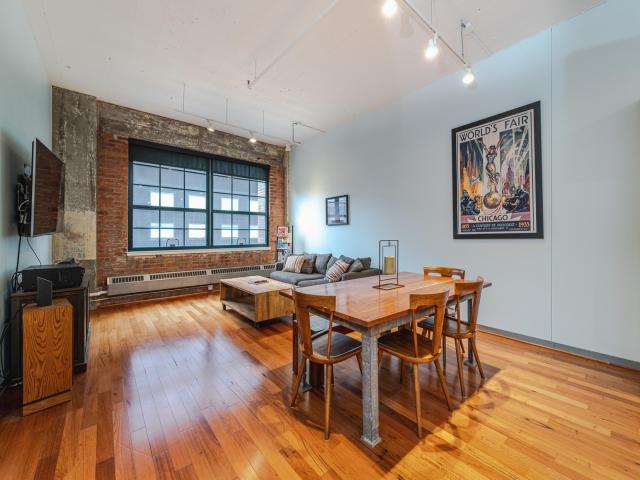 250 Park Avenue Unit 304 Minneapolis MN 55415 - MLS# 7039480