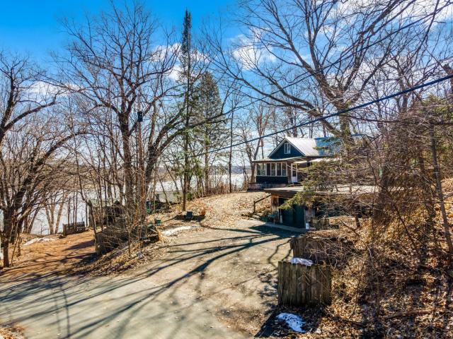 6711 Mohawk Chanhassen MN 55317 - MLS# 7039679