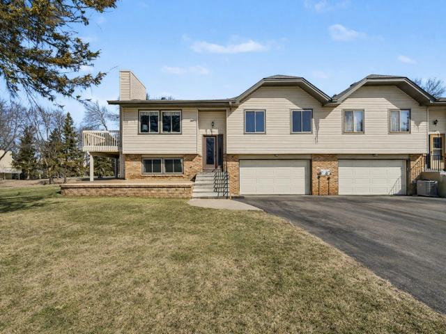 851 Sherwood Road Saint Paul MN 55126 - MLS# 7039832