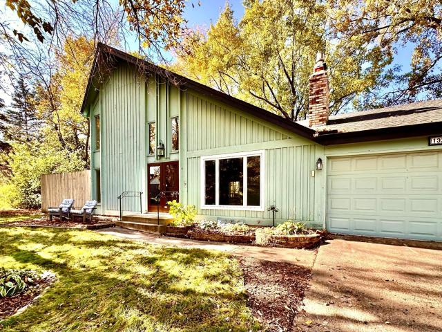 13220 Parkwood Drive Burnsville MN 55337 - MLS# 7039845