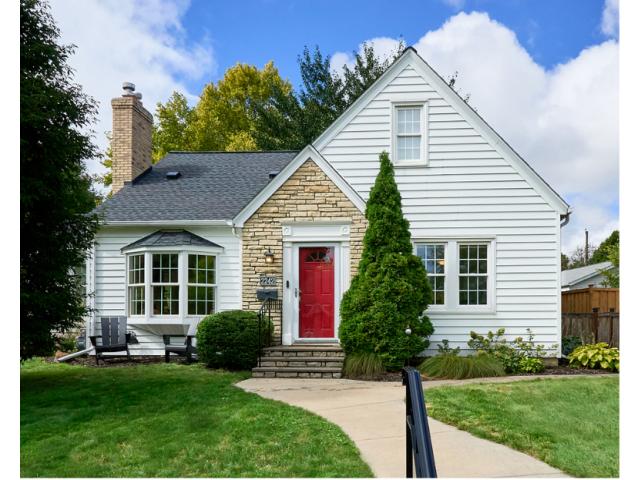2242 Wilson Street NE Minneapolis MN 55418 - MLS# 7039938