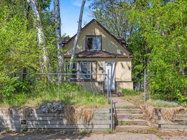 4715 Camden Avenue N Minneapolis MN 55430