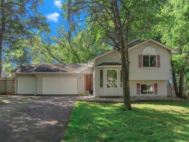 11852 Yellow Pine Street NW Minneapolis MN 55448 - MLS# 7040357