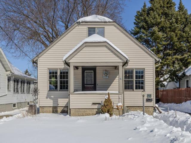 905 1st Street NW Rochester MN 55901 - MLS# 7040761