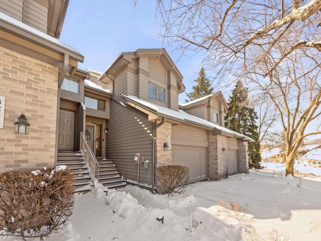 6263 Sequoia Circle Eden Prairie MN 55346 - MLS# 7040885