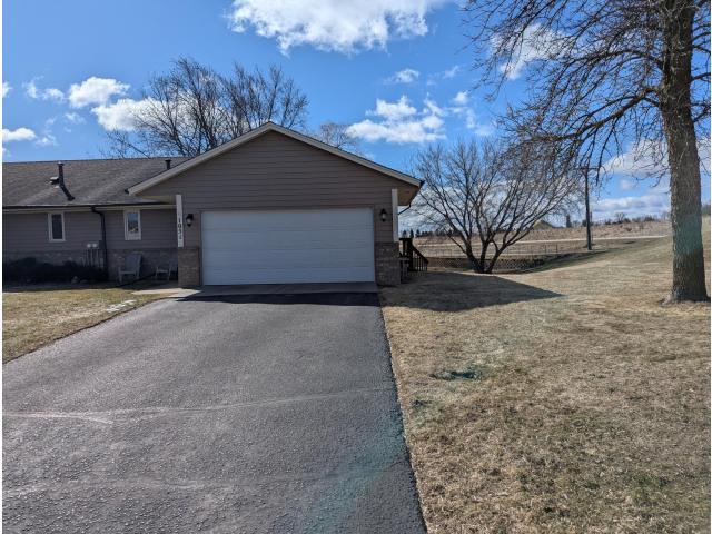 1051 Butte Court Chanhassen MN 55317 - MLS# 7040985