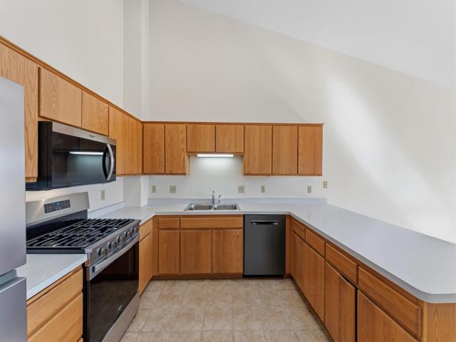 18262 Cascade Drive Eden Prairie MN 55347 - MLS# 7041153