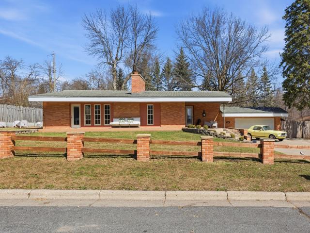 130 Fairlawn Avenue E Winsted MN 55395 - MLS# 7041356