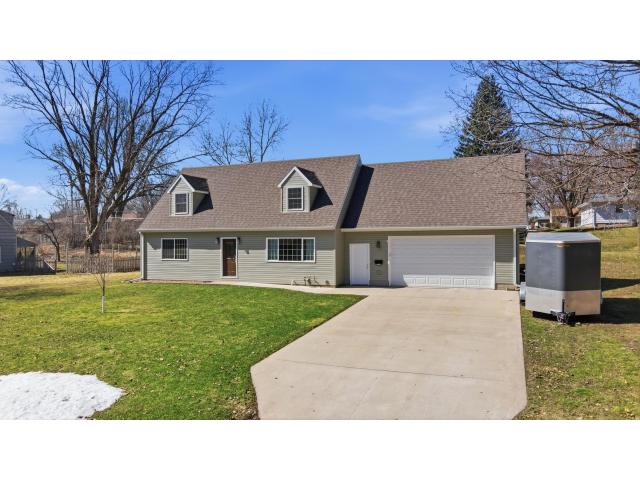 318 Thomas Avenue Owatonna MN 55060 - MLS# 7041368