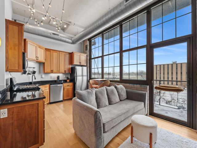 1901 E Hennepin Avenue Unit 306 Minneapolis MN 55413 - MLS# 7041597