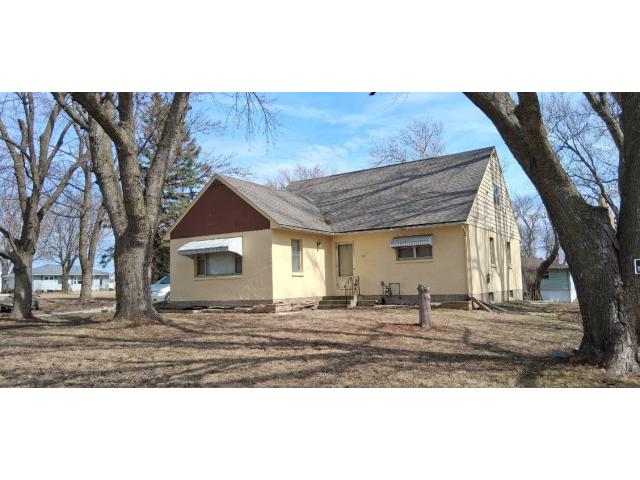 2205 Milo Avenue Albert Lea MN 56007 - MLS# 7042017