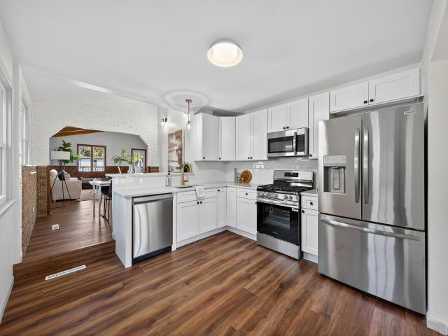 1205 8th Avenue S South Saint Paul MN 55075 - MLS# 7042030