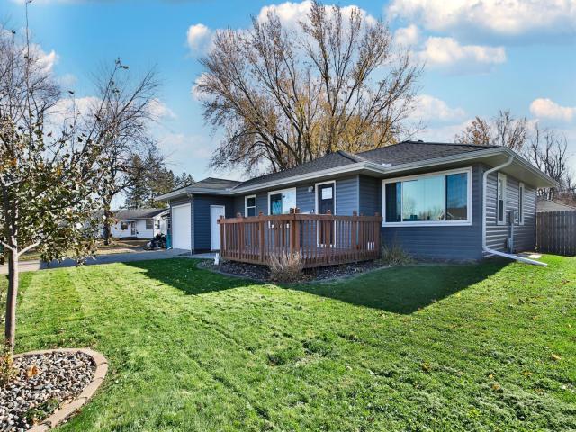 733 E Academy Street Owatonna MN 55060 - MLS# 7042243