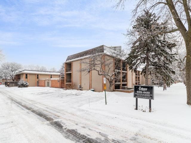6423 Colony Way Unit 1J Minneapolis MN 55435 - MLS# 7042964