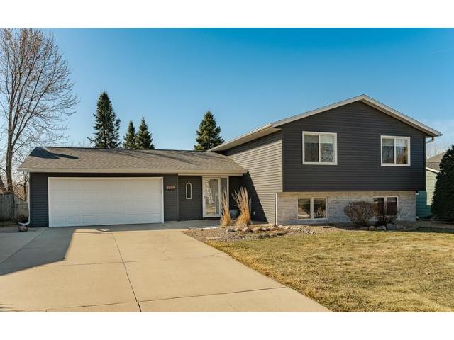 3864 Chesapeake Lane NW Rochester MN 55901 - MLS# 7042987