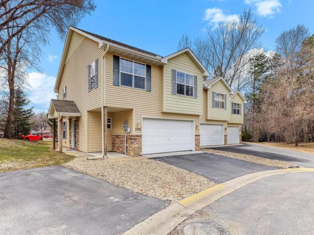 2068 Shryer Court E North Saint Paul MN 55109 - MLS# 7043017