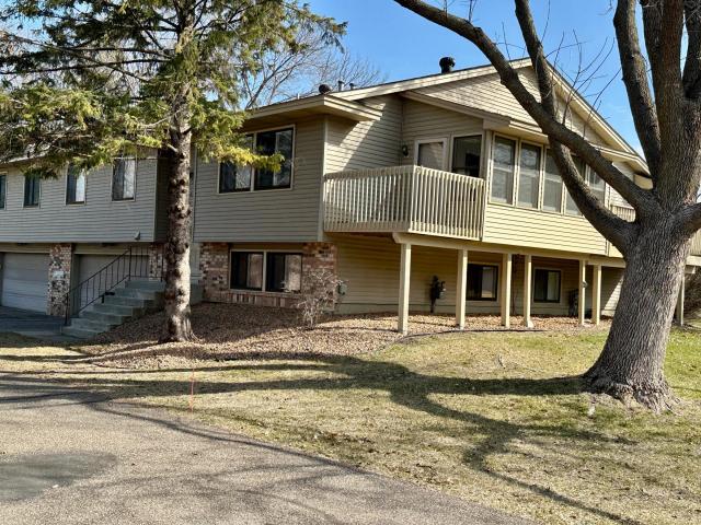 923 Lawnview Avenue Shoreview MN 55126 - MLS# 7043075