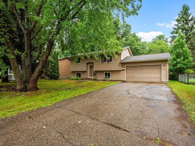 818 Orange Street Lino Lakes MN 55014 - MLS# 7043265