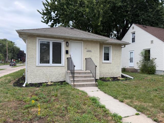 2601 Girard Avenue N Minneapolis MN 55411 - MLS# 7043355