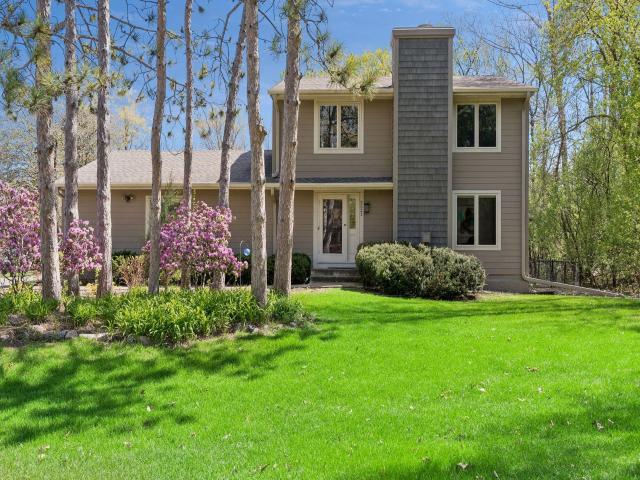 2521 Abbey Hill Drive Hopkins MN 55305 - MLS# 7043521