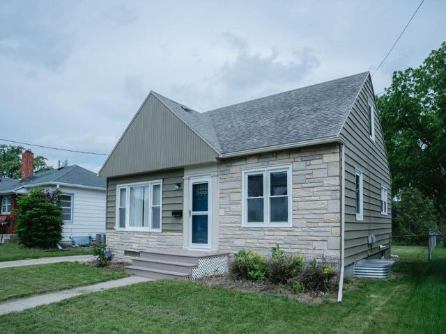 1411 3 1/2 Street SE Rochester MN 55904 - MLS# 7044165