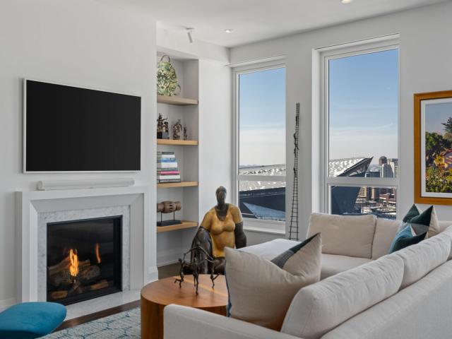 1111 W River Parkway Unit 24A Minneapolis MN 55415 - MLS# 7044257