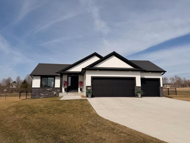 1608 Sugar Avenue Pine Island MN 55963 - MLS# 7044459