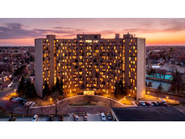 1181 Edgcumbe Road Unit 1712 Saint Paul MN 55105 - MLS# 7044694