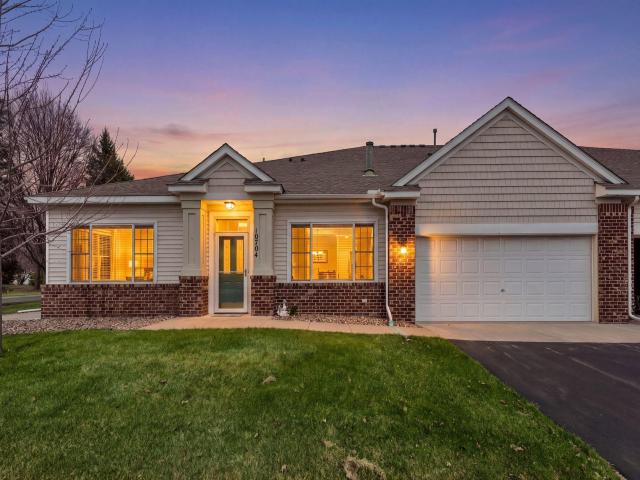 19704 Canary Path Unit 102 Farmington MN 55024 - MLS# 7045151