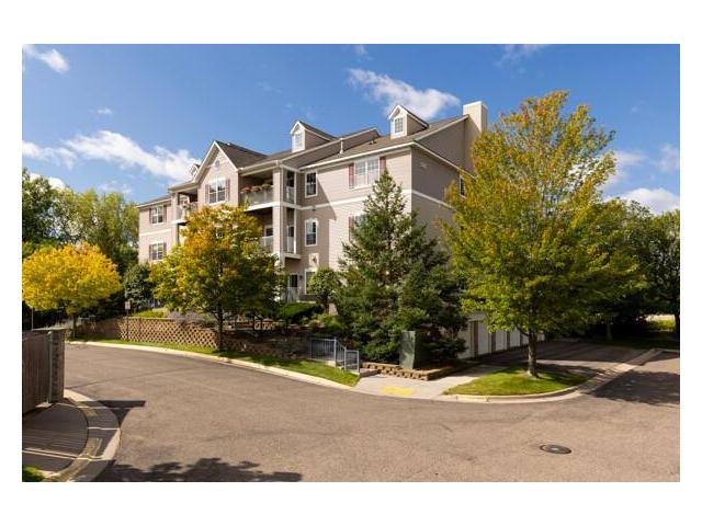 12795 Collegeview Drive Unit 203 Eden Prairie MN 55347 - MLS# 7045153