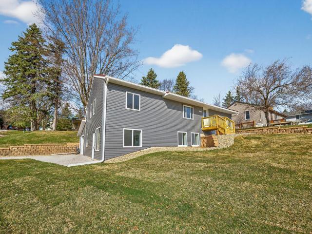 311 Highland Court SW Rochester MN 55902 - MLS# 7045304