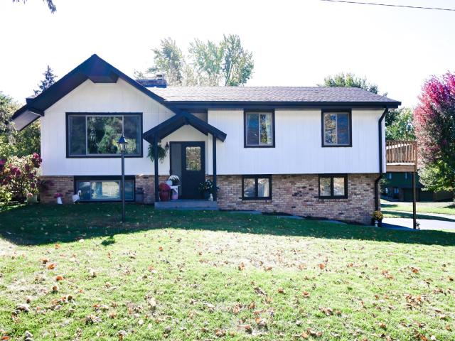 4696 Flag Avenue N New Hope MN 55428 - MLS# 7045348