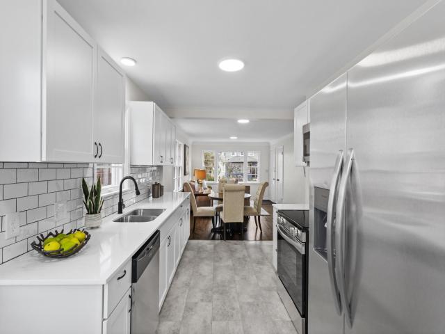 943 Scheffer Avenue Saint Paul MN 55102 - MLS# 7045405