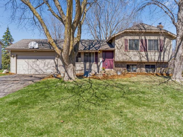 1700 E 116th Street Burnsville MN 55337 - MLS# 7045633