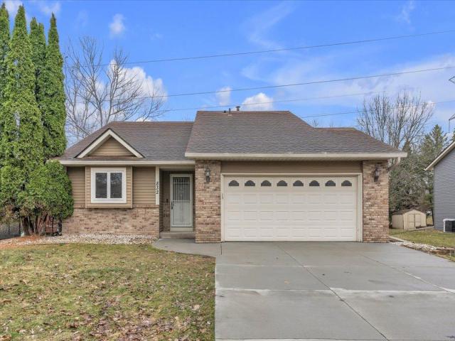 832 Aspen Circle Saint Paul MN 55109 - MLS# 7045934