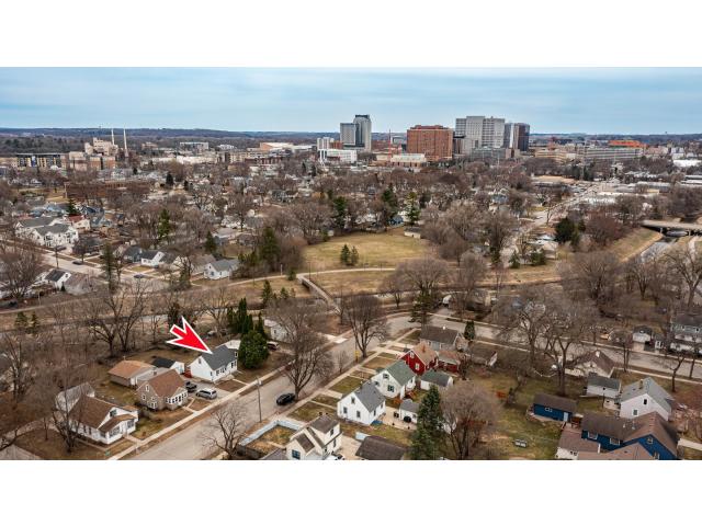1016 6th Avenue NW Rochester MN 55901 - MLS# 7046109