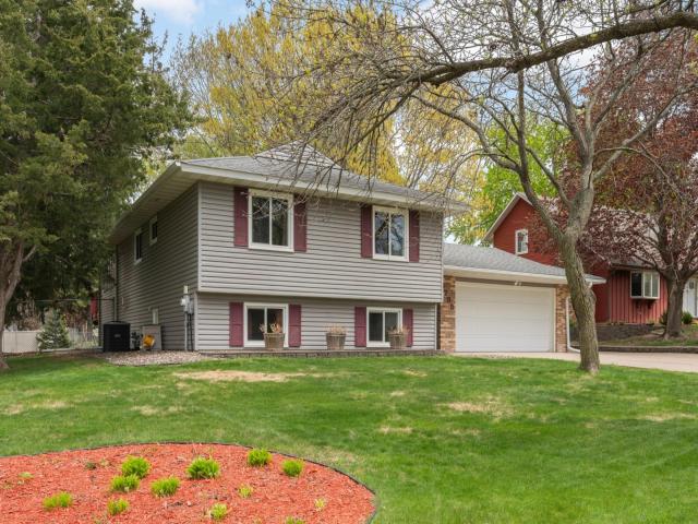 8235 Indian Boulevard Court S Cottage Grove MN 55016 - MLS# 7046288