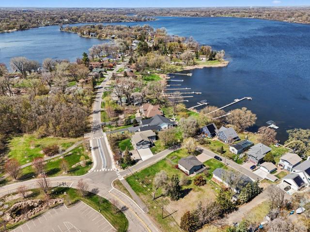 100 Peninsula Road Minneapolis MN 55441 - MLS# 7046332