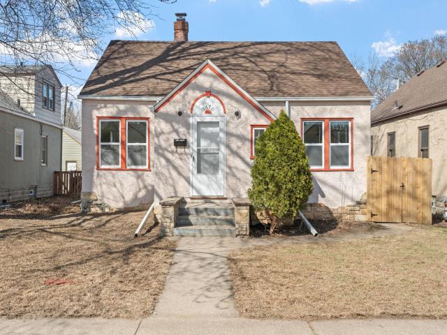 1671 Edmund Avenue Saint Paul MN 55104 - MLS# 7046343