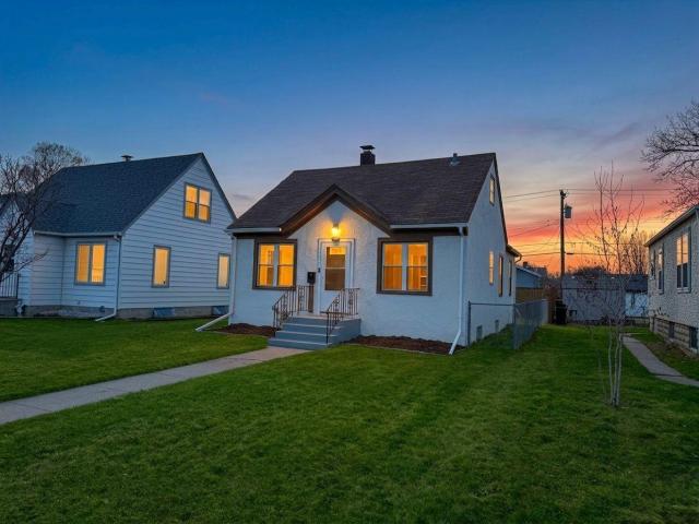 1120 5th Avenue S South Saint Paul MN 55075 - MLS# 7046352