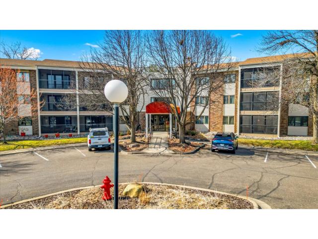 3150 Glen Oaks Avenue Unit 105A White Bear Lake MN 55110 - MLS# 7046377